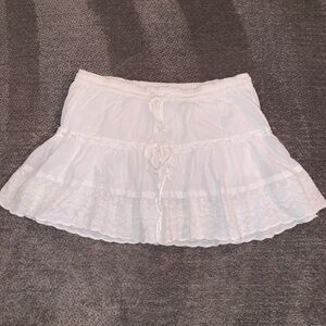 White Lace Trimmed Eyelet and Tiered Feminine Juniors Skirt Y2K Passport